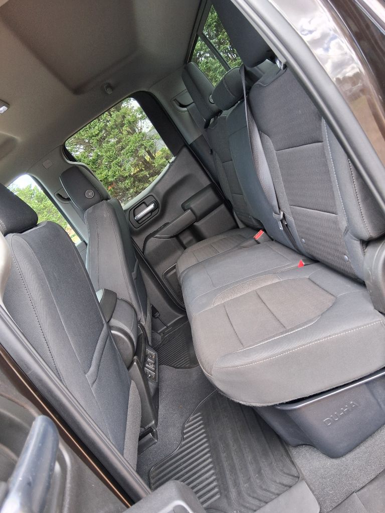 2019 Chevrolet Silverado 1500 LT - Photo 9